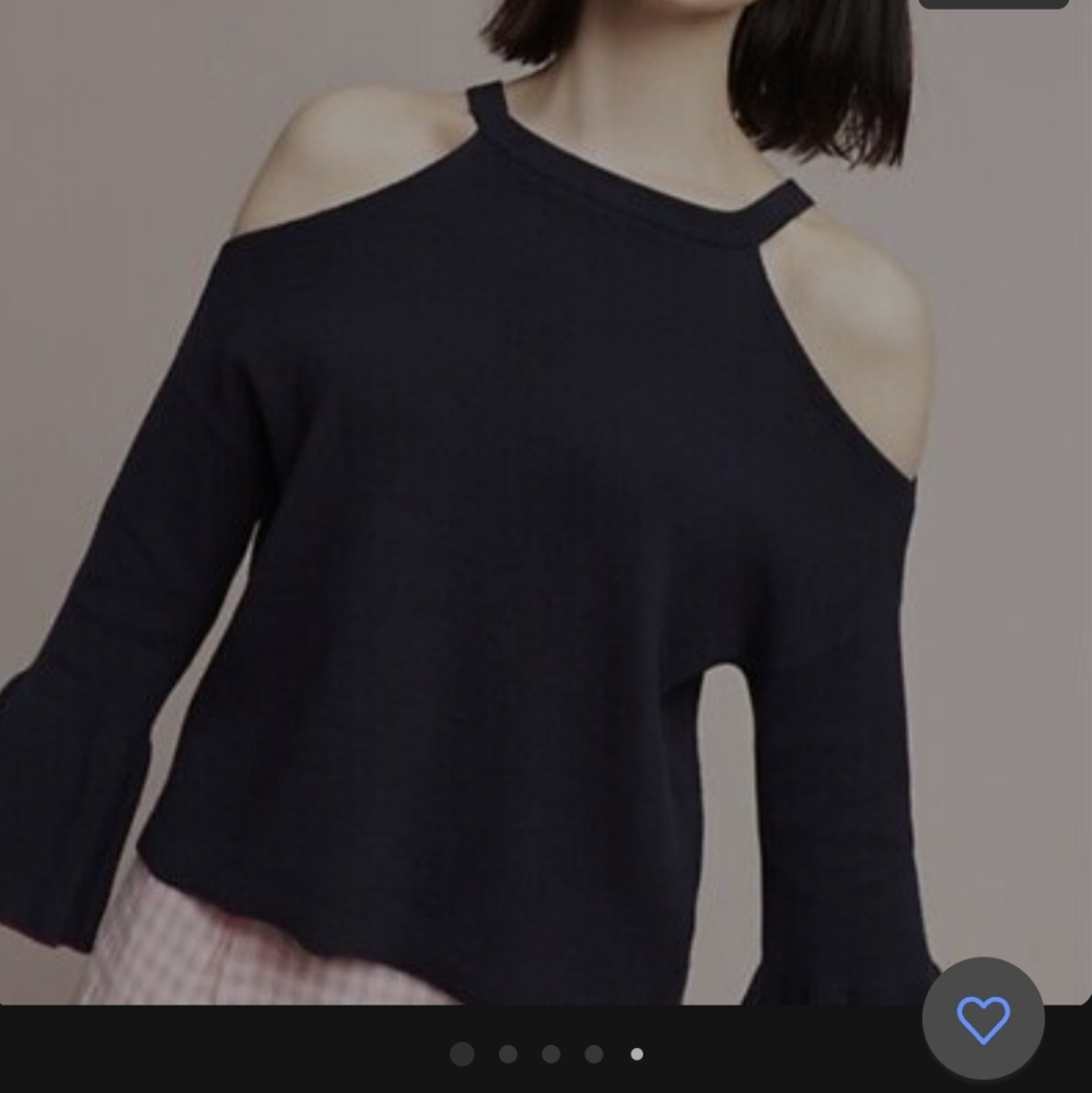 Anthropologie Knitted & Knotted cold shoulder sweater